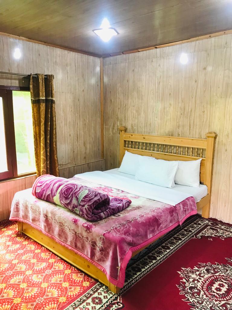 Naltar Continental Hotel
